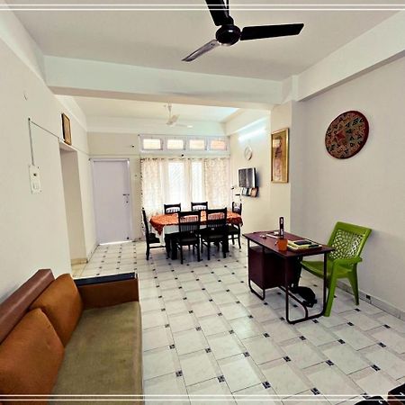 Kanak Laxmi Villa B & B 古瓦哈提 外观 照片